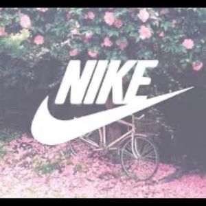 Meet your Posher, Candice